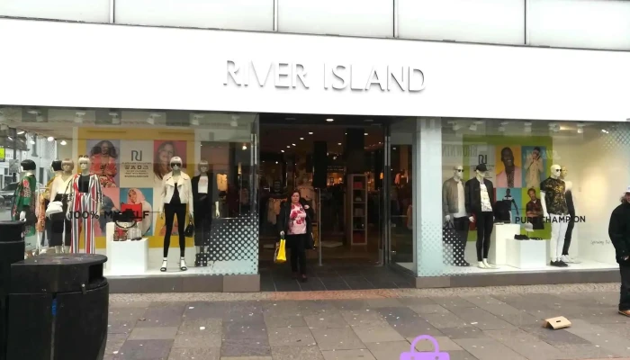 River Island - Kilmarnock Ka1 1Pg