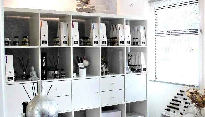 Smith Kennedy Scents Inside - Glasgow