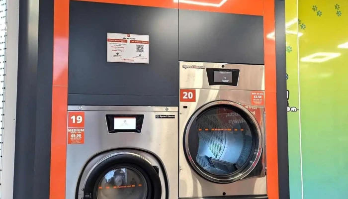 Speedqueen Laundrette   Blantyre Laundry - Glasgow