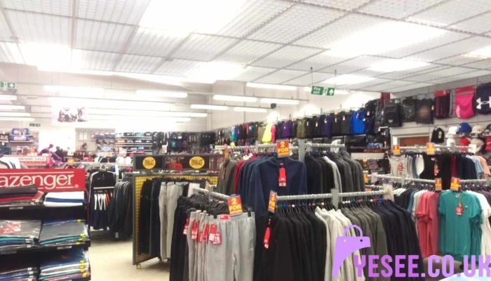 Sports Direct -  Inside - Glasgow