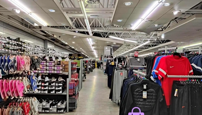 Sports Direct - Kirkcaldy Ky1 1Lu