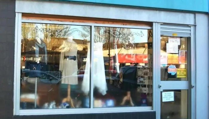 Strathcarron Hospice Shop - Bonnybridge