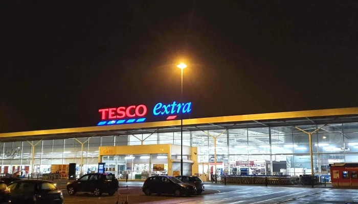 Tesco Extra -  Location - Bellshill