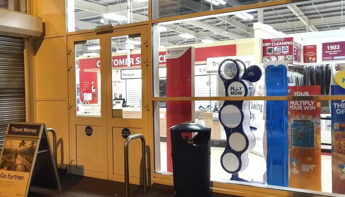 Tesco Extra -  Promotion - Bellshill