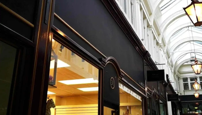 The Stirling Arcade - Stirling Fk8 1Ax