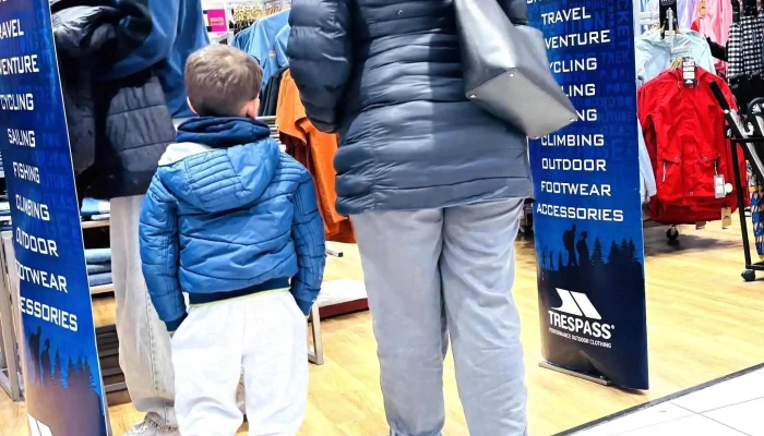 Trespass -  Outdoor Clothing And Equipment Shop - Glasgow
