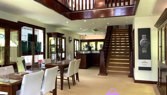 Wallace Allan Ltd -  Inside - Ayr